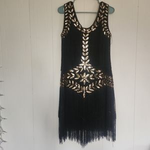 NWOT Fundaisy Black and Gold Sequin Flapper Dress Size Large